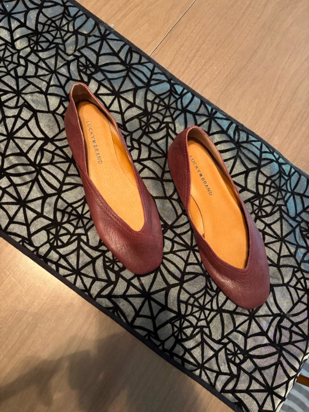 Lucky Brand Slip-On Ballet Flats Burgundy Brown Size 8 – Women’s